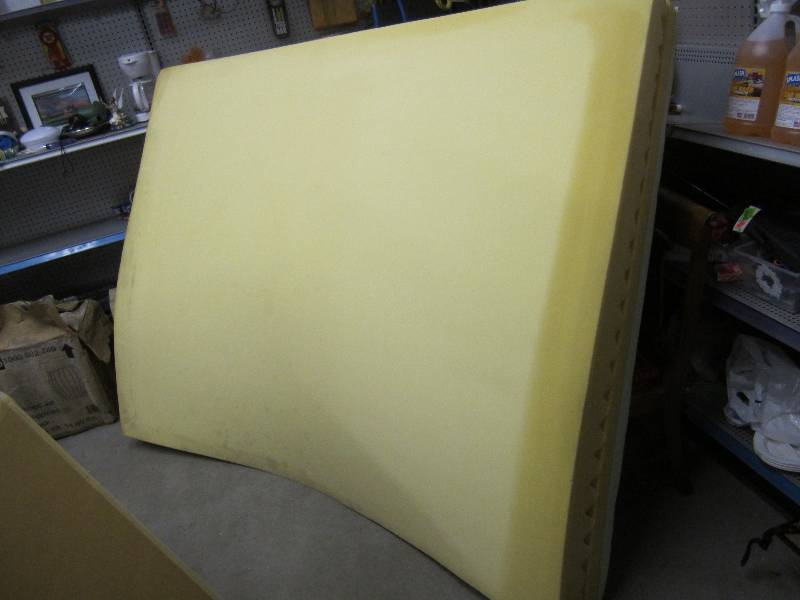 lot 94 image: Large piece of memory foam. About 8...