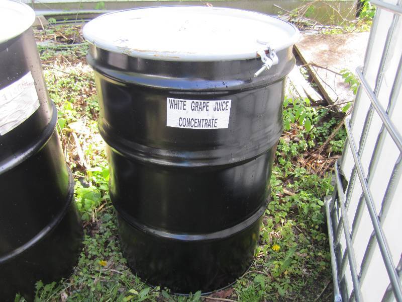 lot 111 image: 55 gallon steel barrel with lid....