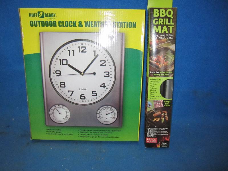 lot 147 image: Outdoor clock and weather station. ...