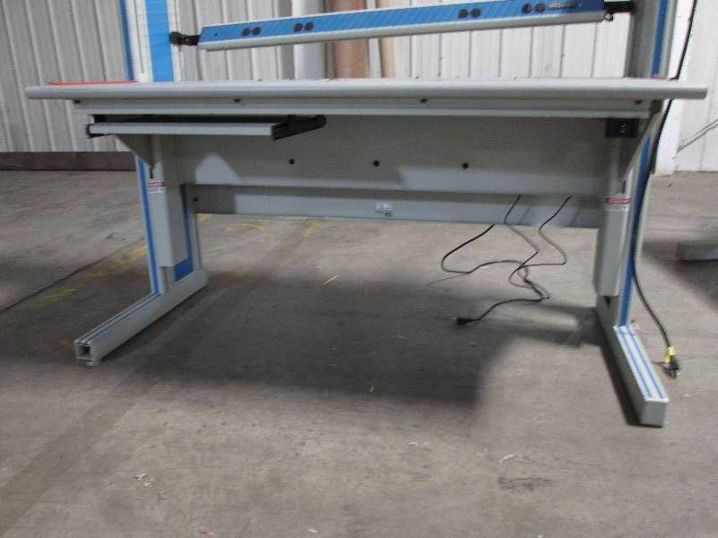 Work Bench - Sturdy - Motorized Ajustable Work Surface
