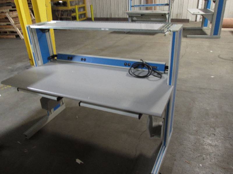 Work Bench - Sturdy