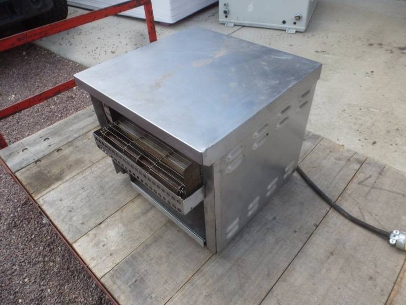 APW Express Toaster Oven