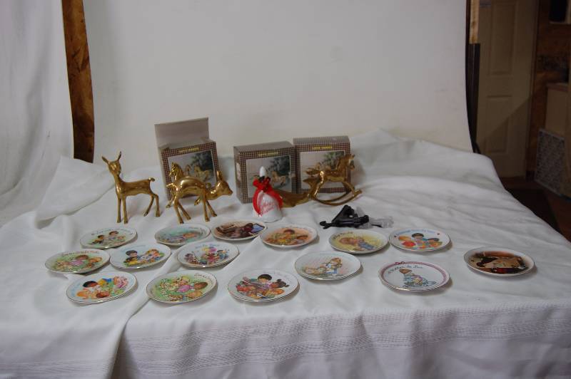 lot 8 image: Brass Figurines, Plates, and a Christmas Bell