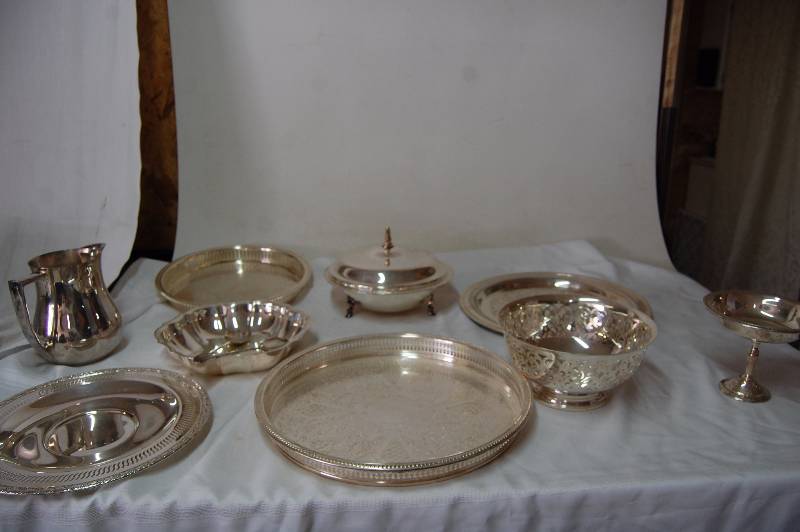 lot 38 image: Silver Serving Ware