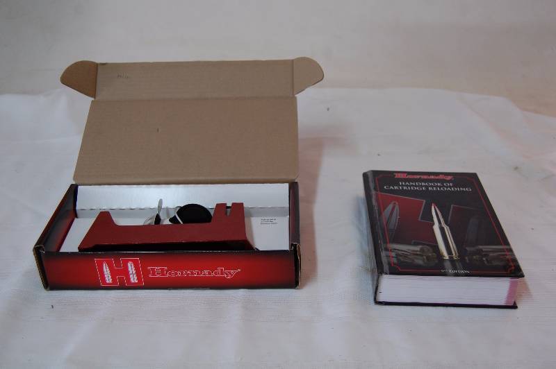 lot 59 image: Hornady Reloading Handbook and Balance Beem Scale