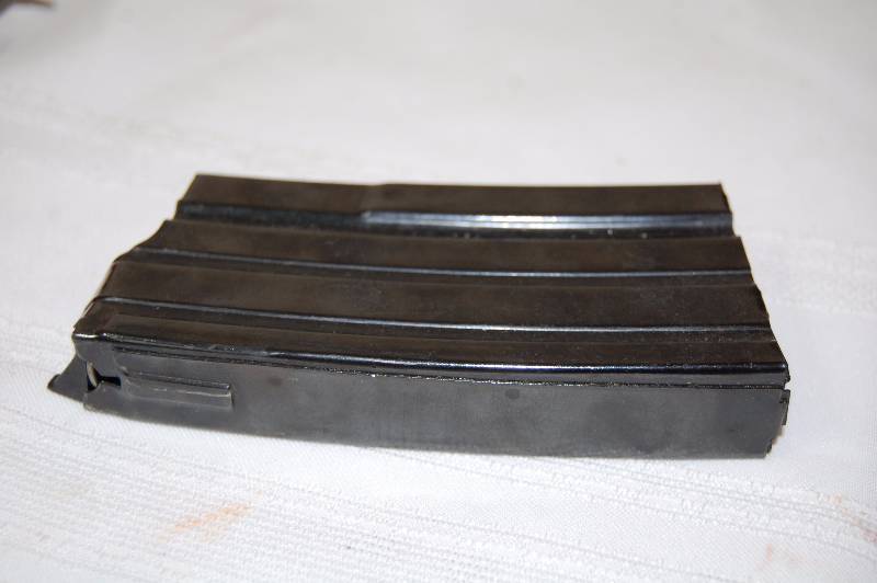 lot 66 image: Small AR 15 Clip