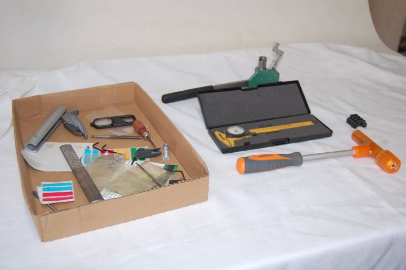 lot 72 image: Misc. Gun Tools