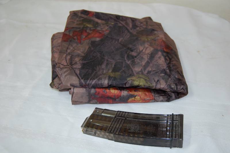 lot 78 image: Mini 14 Magazine and Hunting Blind