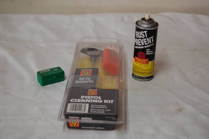 lot 79 image: Pistol Cleaning Kit and MORE