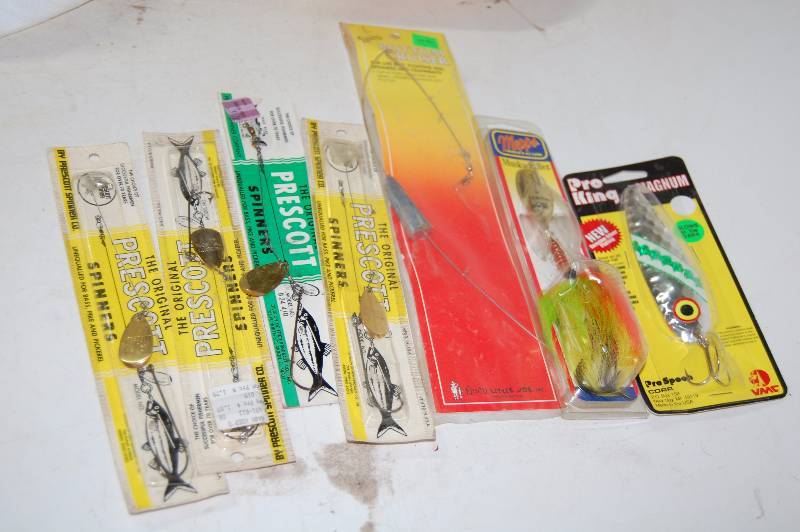 lot 194 image: Misc Fishing Lures