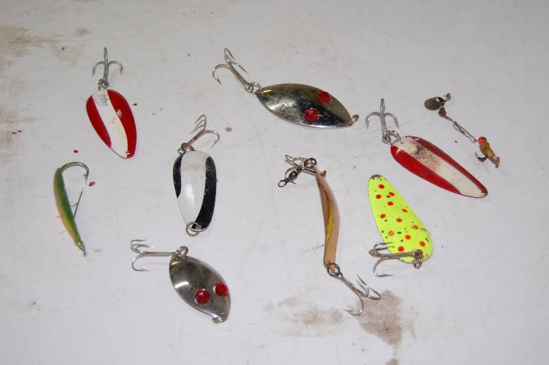 lot 206 image: Misc Fishing Lures