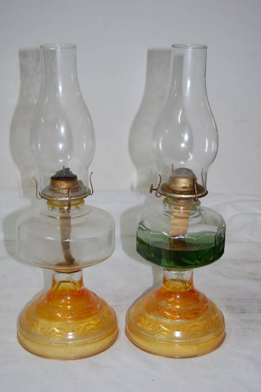 lot 246 image: Oil Lanterns