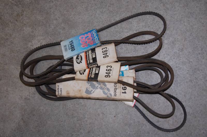 lot 268 image: Automotive Belts