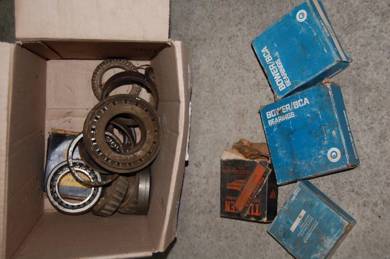 lot 275 image: Heavy Equipment Wheel Bearings