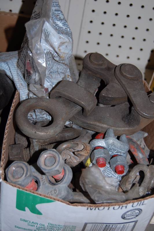 lot 293 image: Cosby Clips and Rope Clips