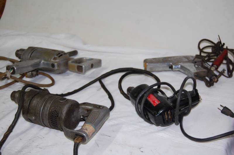 lot 312 image: Drills and Timing Light