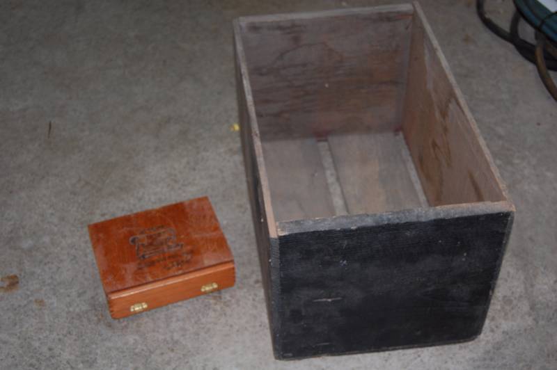 lot 325 image: Wooden Crate and Cigar Box