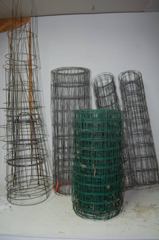 lot 356 image: Garden Fencing