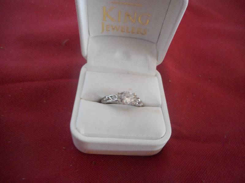 SIZE 9 RING