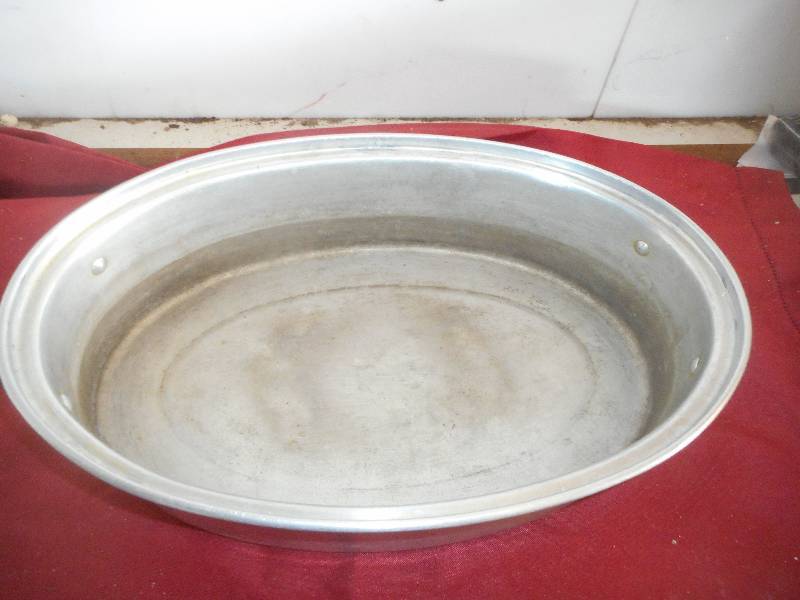 ANTIQUE ALUMINUM ROASTER