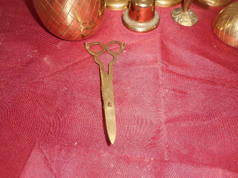 VINTAGE BRASS WEAR