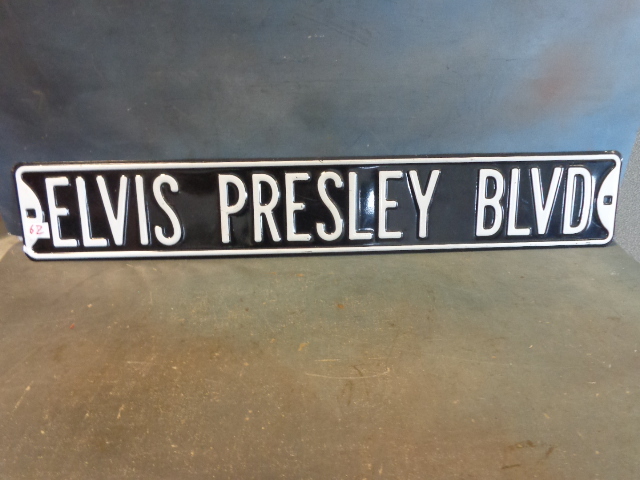 Elvis Street Sign