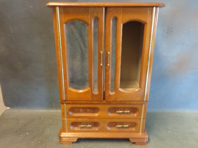 Wood Jewelry box