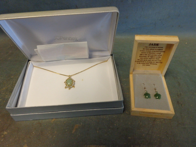 Jade Turtle Jewelry