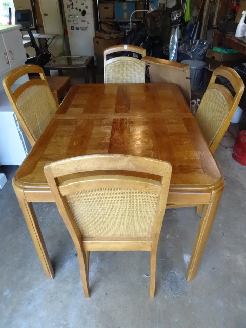 lot 13 image: Wood kitchen table with 4 chairs an...