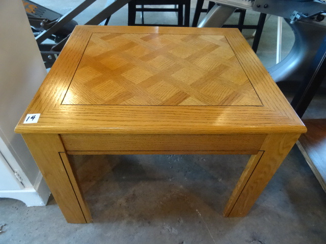 lot 14 image: Wood end table. 26 x 23 x 19...