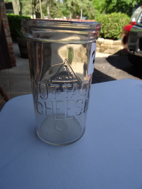 lot 25 image: 21 oz Northland Milk co cottage che...