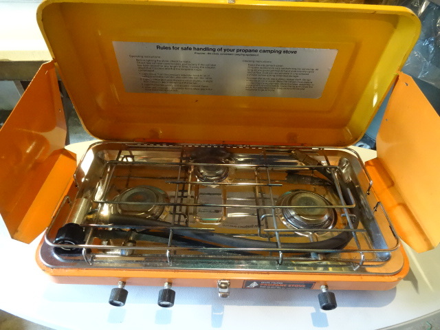 lot 112 image: Like new propane cook stove. Sears ...