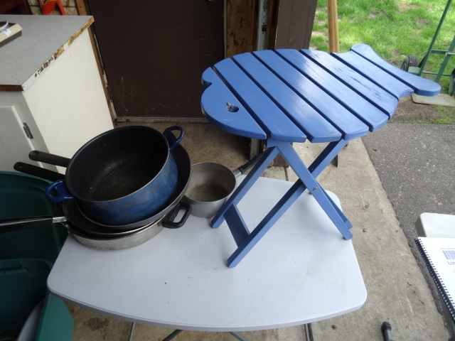 lot 164 image: Misc pots and pans. Fish table. Tot...