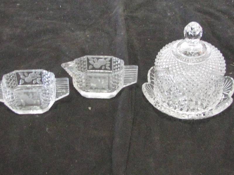 lot 56 image: Vintage Pressed Glass