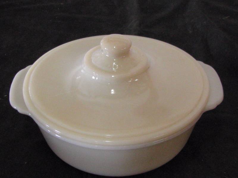 lot 69 image: Fire King Covered Casserole