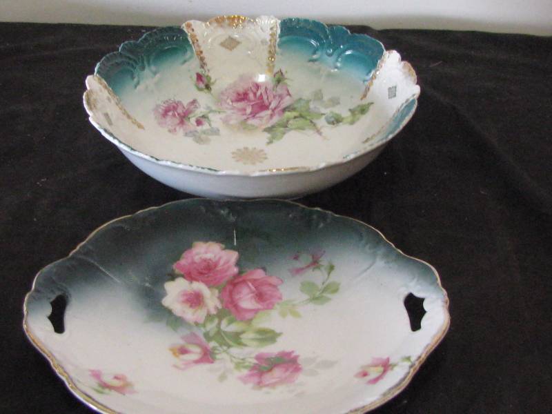 lot 72 image: Vintage Hand Painted Platter & Bowl