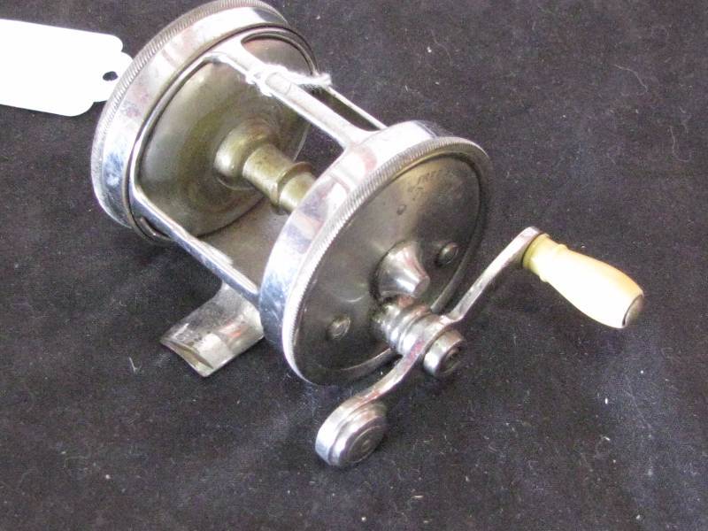 lot 76 image: Meisselbach Tripart Reel