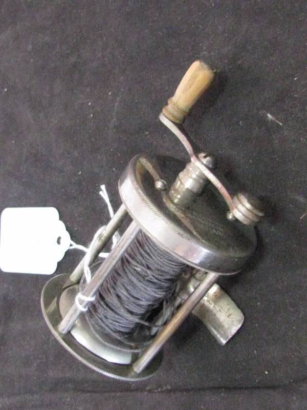 lot 80 image: Union Hardware Sunnybrook Reel