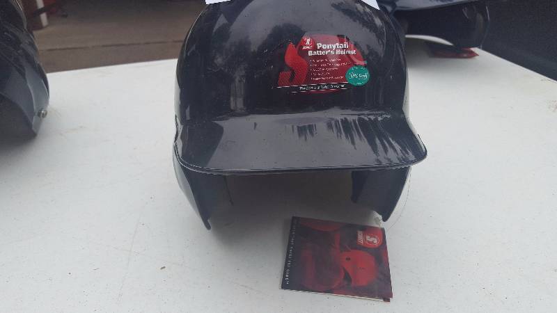 lot 272 image: New Schutt Girls Softball Helmet with Pony Tail Expansion Channel in Back