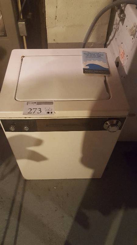 lot 273 image: Kenmore Apartment Size Clothes Washing Machine