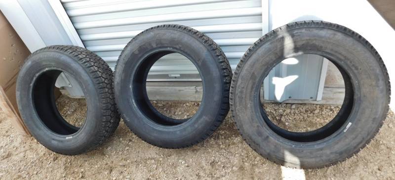 snow tires (3) 215  60R15