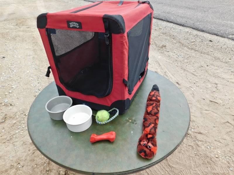portable pet carries and accessories