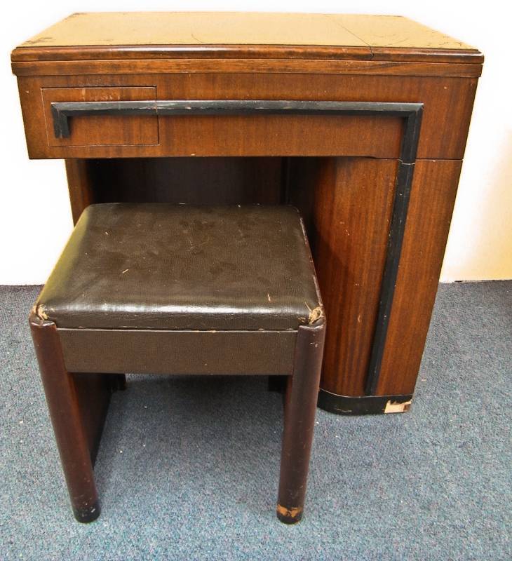 vintage art deco sewing machine Multi Estate, Vintage Store