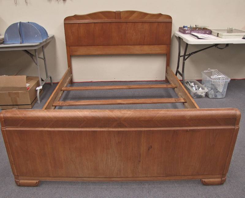 vintage art deco twin size bed