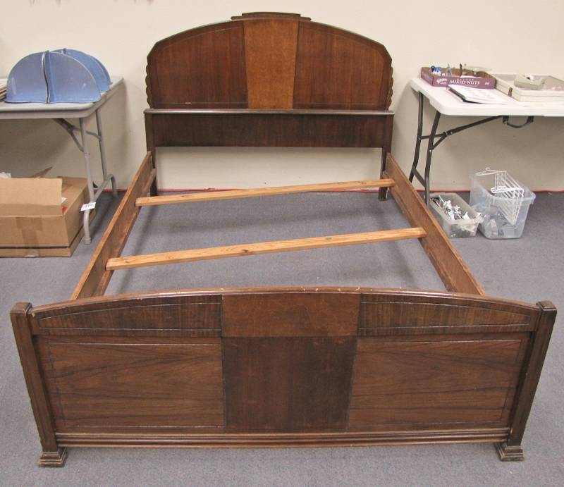vintage art deco twin size bed