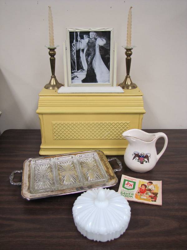 vignette lot please see Photos