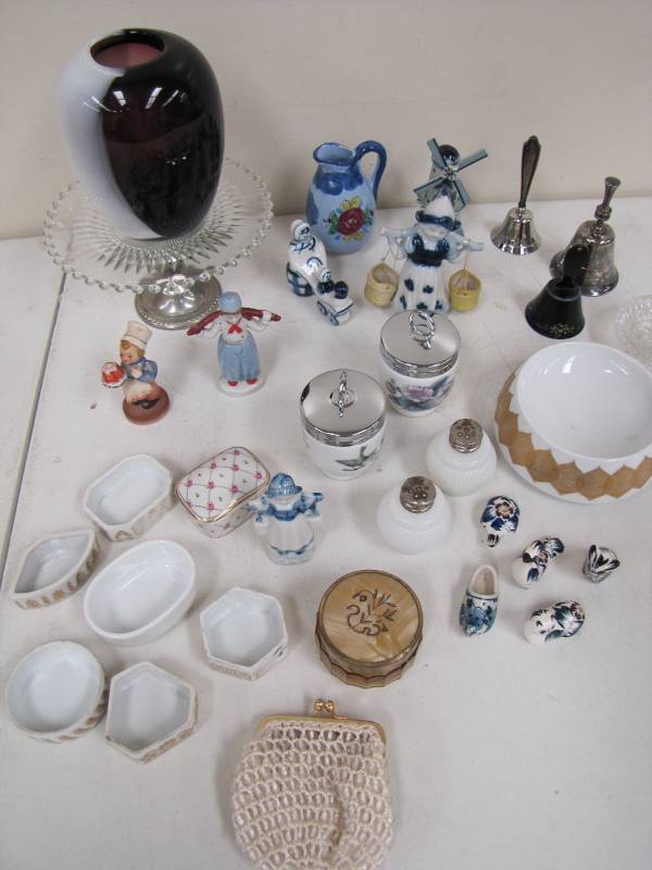 Jewelry lot please see Photos