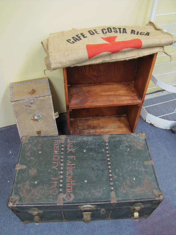 vintage trunk, coffeebag and drawer shelf