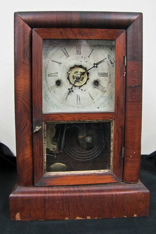 vintage mantle clock