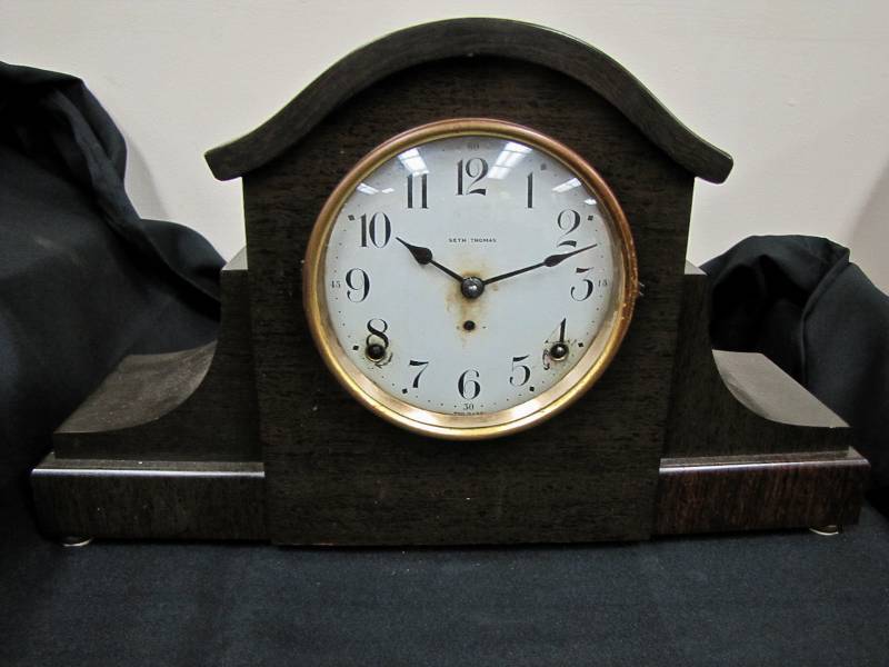 vintage mantle clock